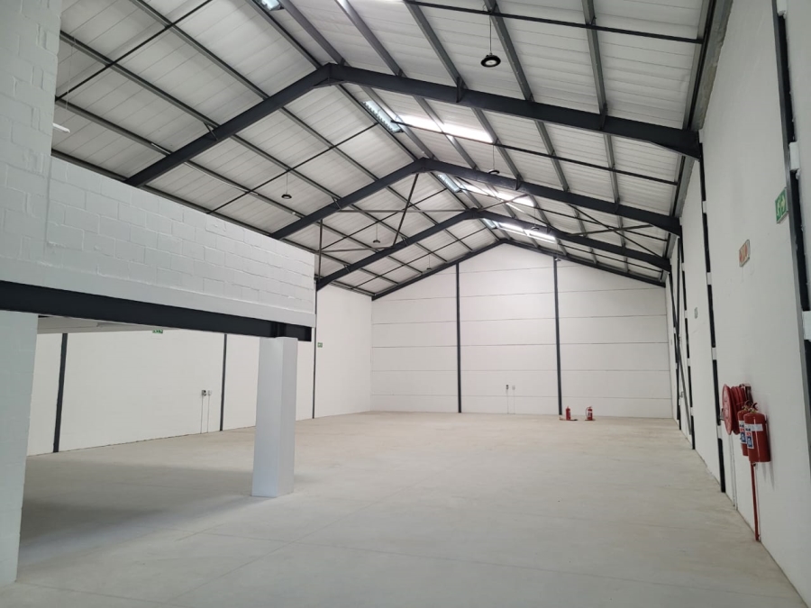 To Let commercial Property for Rent in Killarney Gardens Western Cape